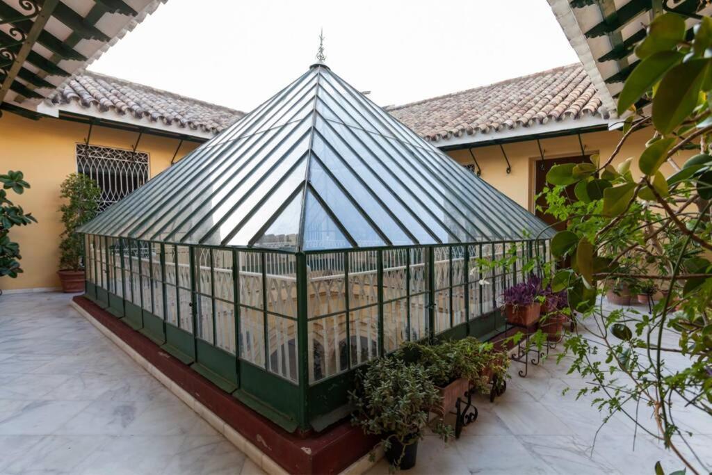Apartamento Tranquilo Y Con Encanto En Palacio Sevillano, Junto Catedral A Acond Y Wifi Appartement