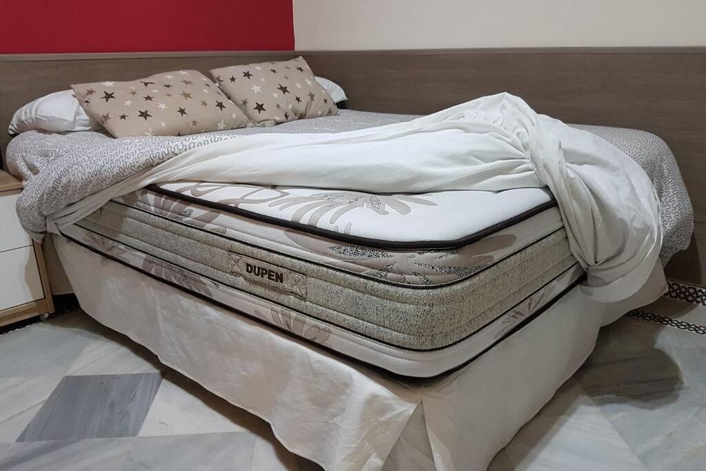 Apartamento Tranquilo Y Con Encanto En Palacio Sevillano, Junto Catedral A Acond Y Wifi