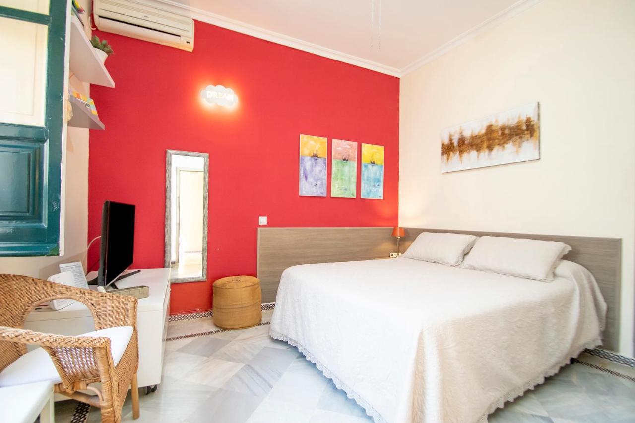 Apartamento Tranquilo Y Con Encanto En Palacio Sevillano, Junto Catedral A Acond Y Wifi *
